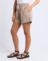 elm-emma-relaxed-short-latte-womens-clothing