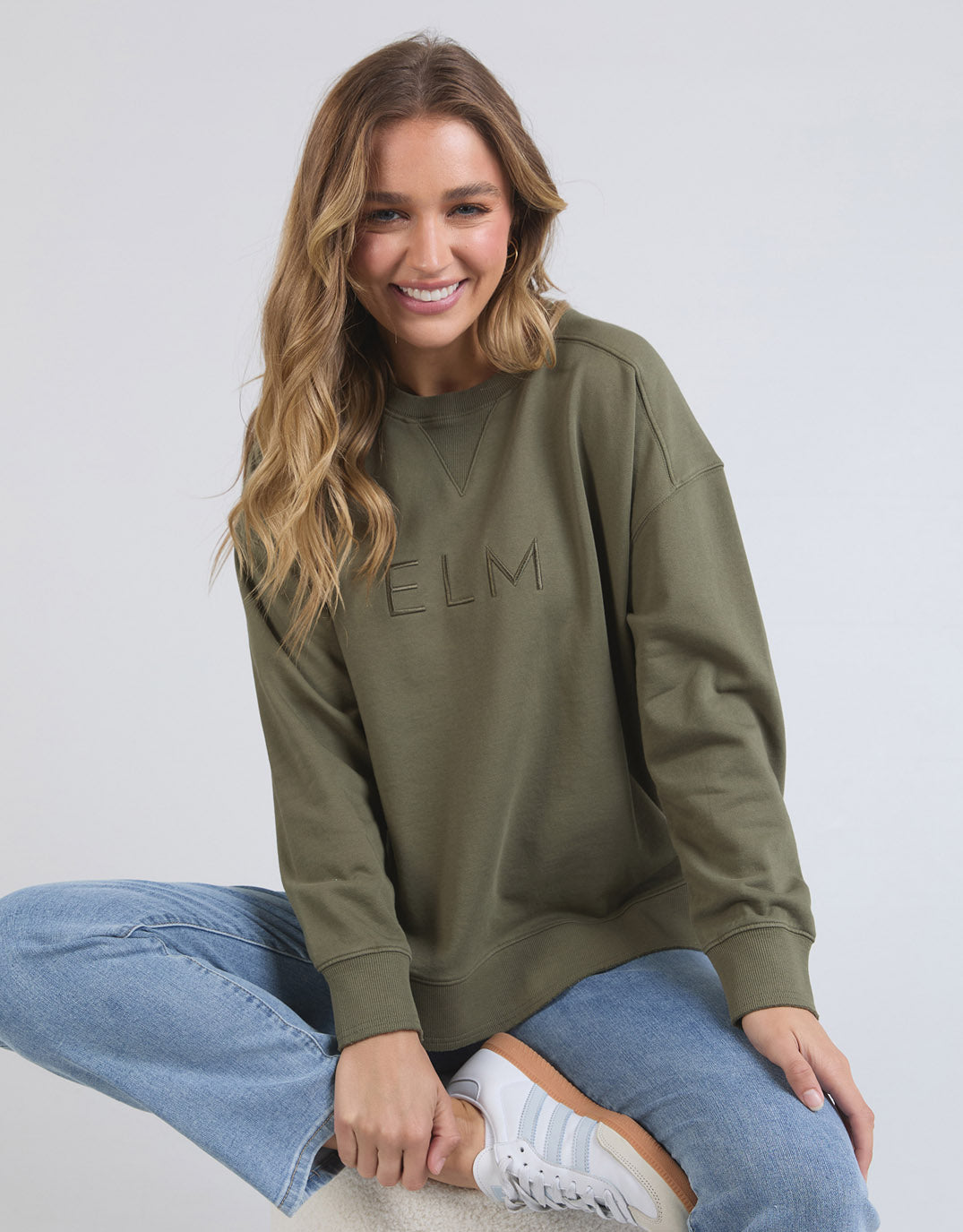 elm-established-crew-khaki-womens-clothing