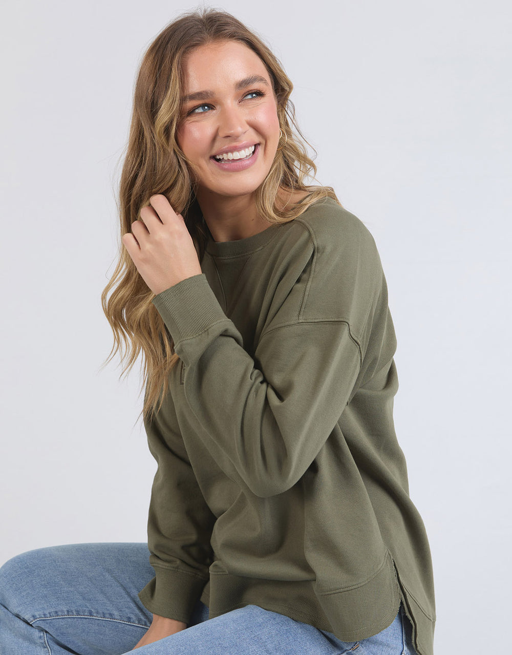 elm-established-crew-khaki-womens-clothing