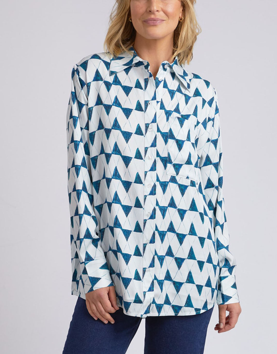 elm-janey-geo-shirt-navy-geo-print-womens-clothing