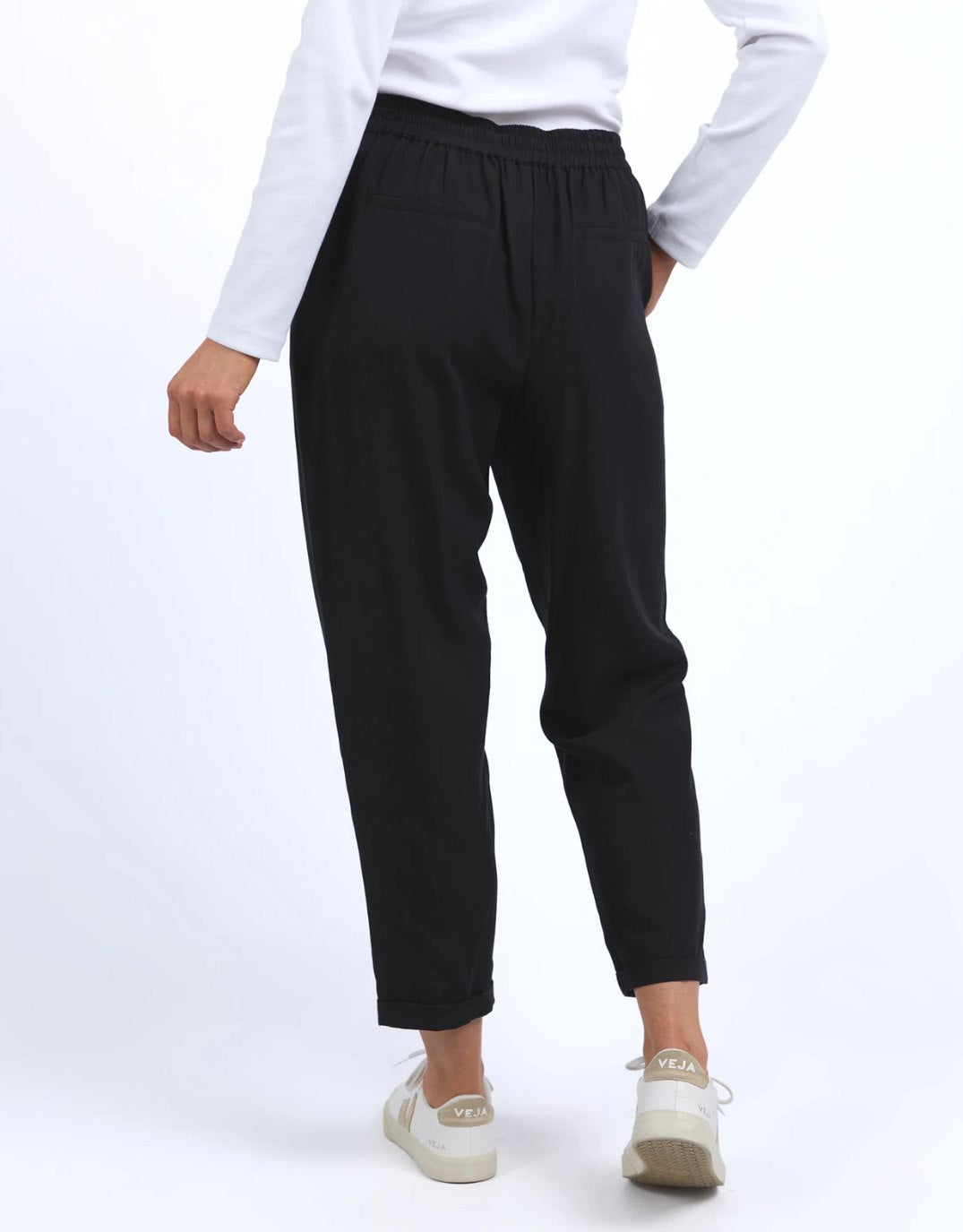 elm-larissa-pant-black-womens-clothing