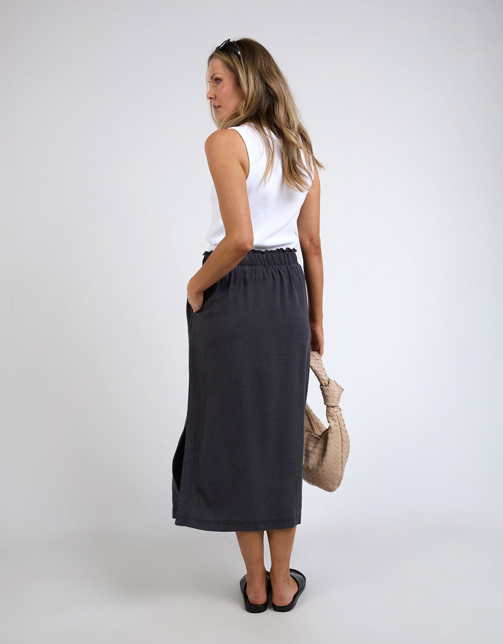 elm-mila-utility-skirt-washed-black-womens-clothing