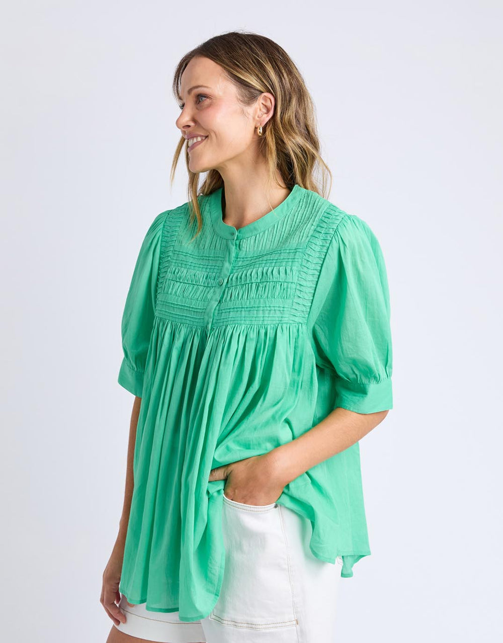 elm-monty-short-sleeve-shirt-gumdrop-green-womens-clothing