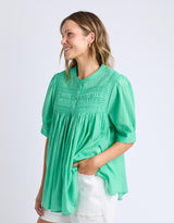elm-monty-short-sleeve-shirt-gumdrop-green-womens-clothing