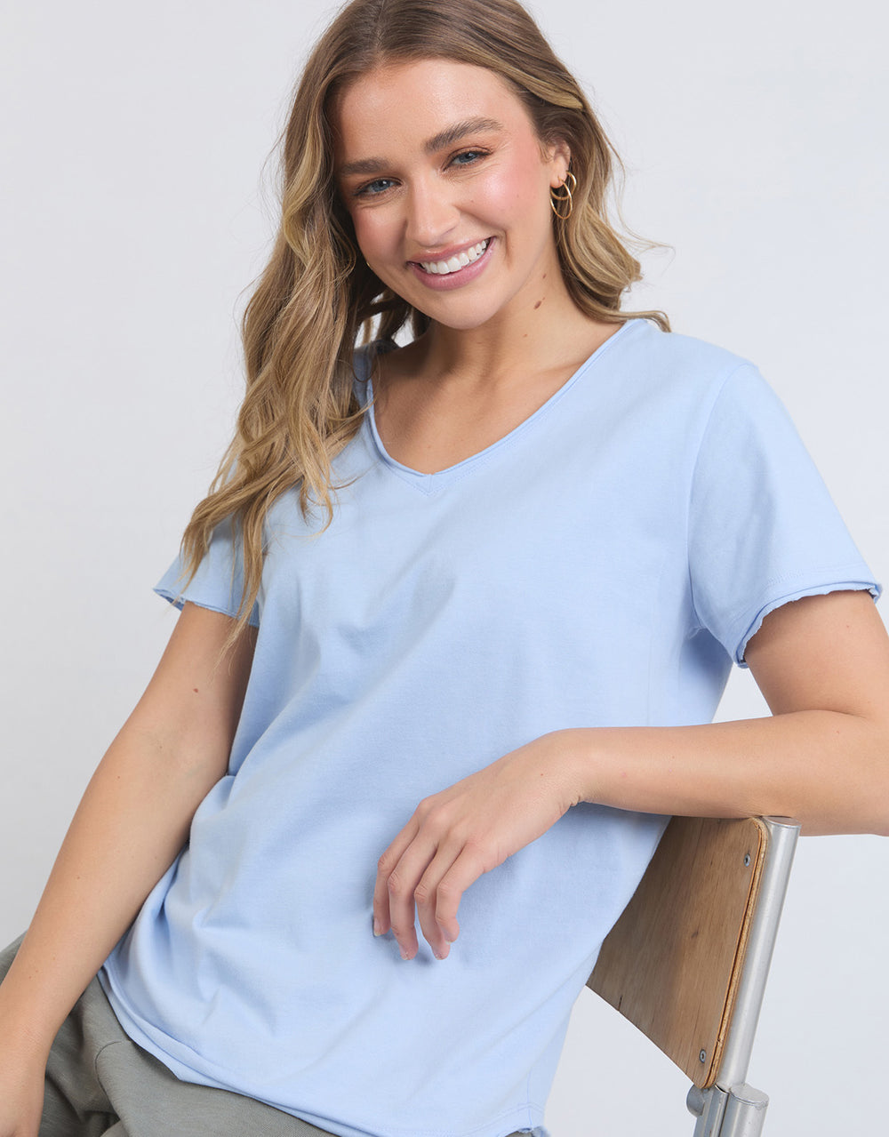 elm-pima-vee-tee-dream-blue-womens-clothing