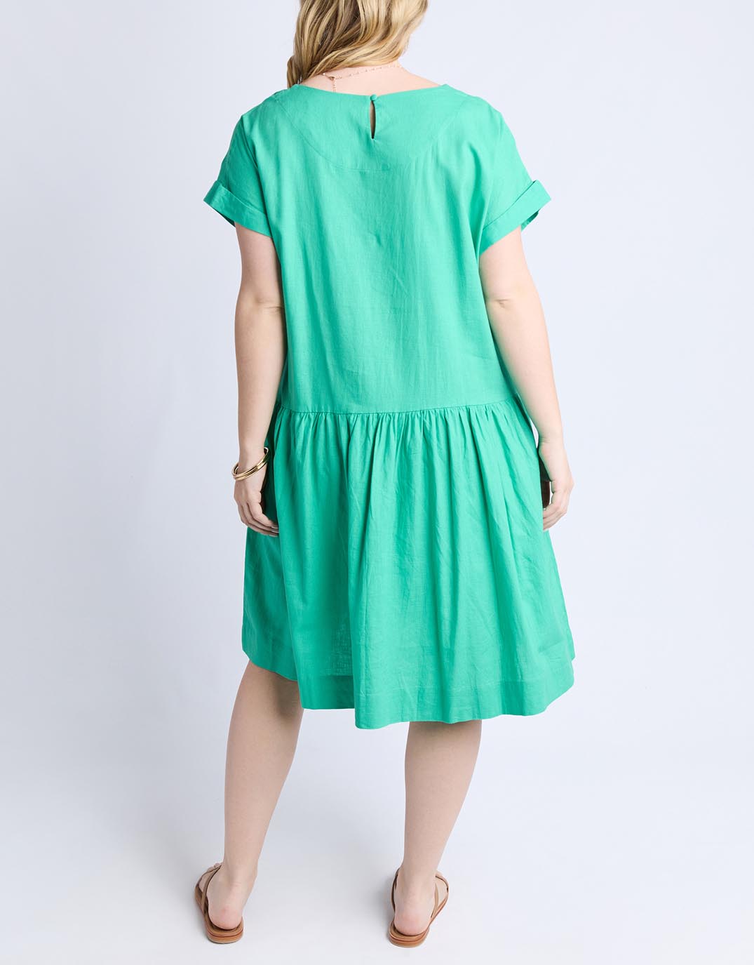elm-sunset-hour-solid-dress-dress-gumdrop-green-womens-clothing