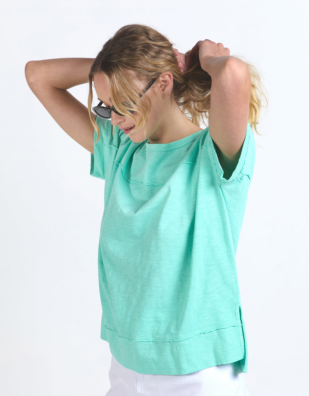 foxwood-allison-tee-neon-mint-womens-clothing