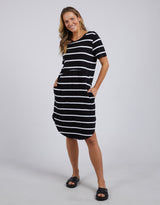 foxwood-bay-stripe-dress-black-white-stripe-womens-clothing