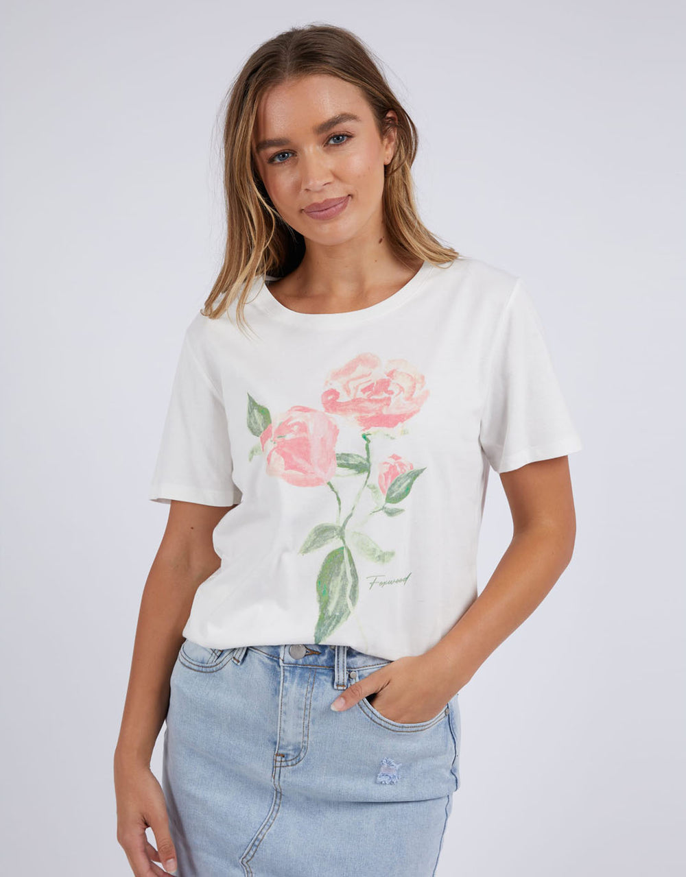 foxwood-bloom-tee-vintage-white-womens-clothing