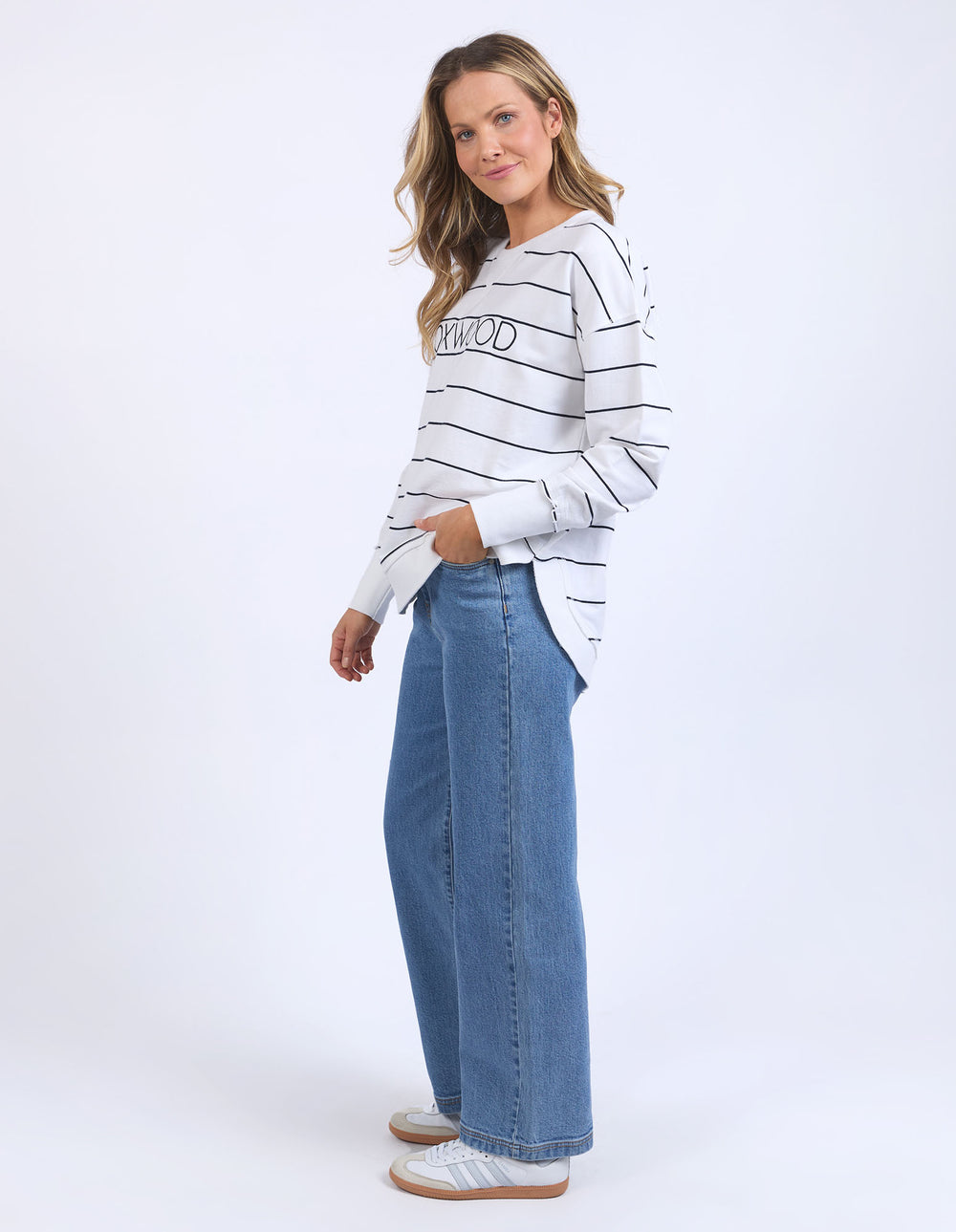 foxwood-classic-stripe-simplified-crew-white-navy-stripe-womens-clothing