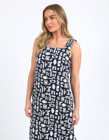 foxwood-etched-geo-dress-navy-womens-clothing