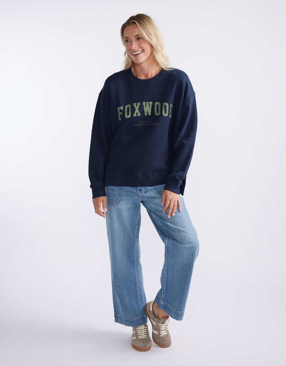 foxwood-interval-crew-navy-womens-clothing