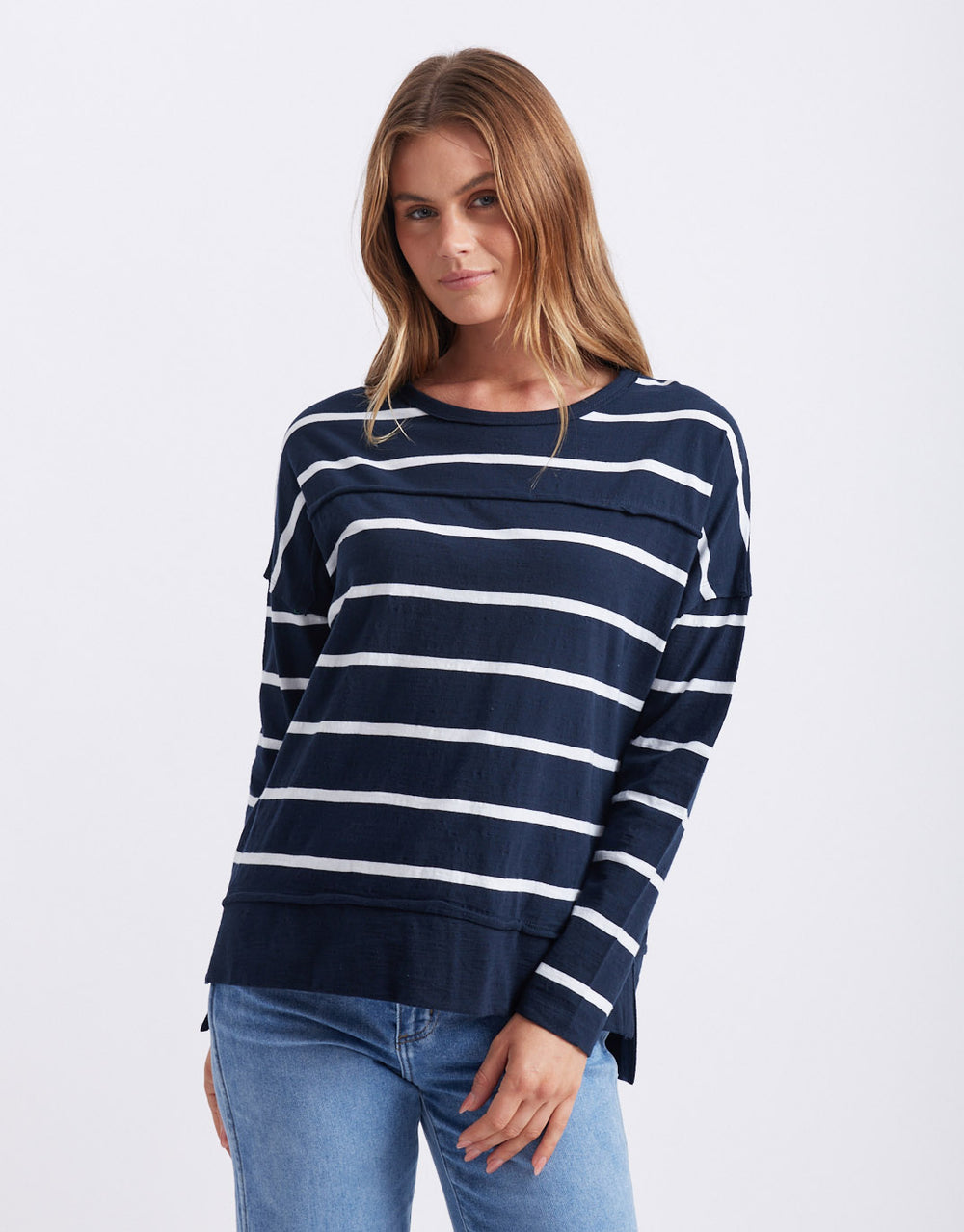 foxwood-jayne-stripe-throw-on-top-navy-white-stripe-womens-clothing