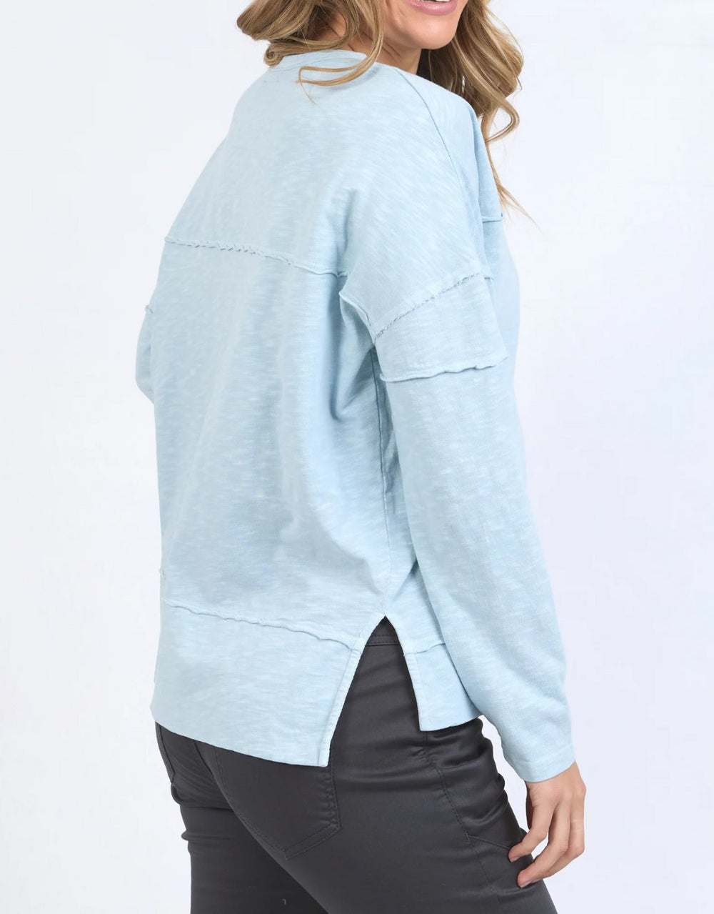 foxwood-jayne-throw-on-top-celestial-blue-womens-clothing