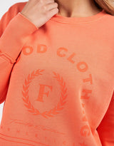 foxwood-medalion-crew-peach-womens-clothing