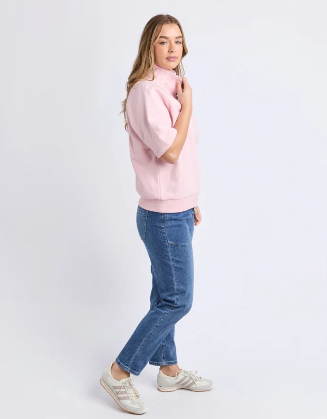 foxwood-piped-crew-solid-pale-pink-womens-clothing