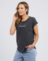 foxwood-signature-tee-black-womens-clothing