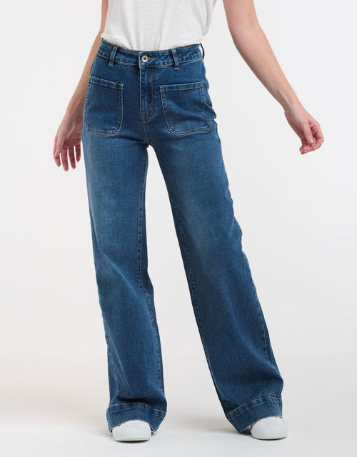 italian-star-bobbi-denim-jeans-mid-wash-womens-clothing