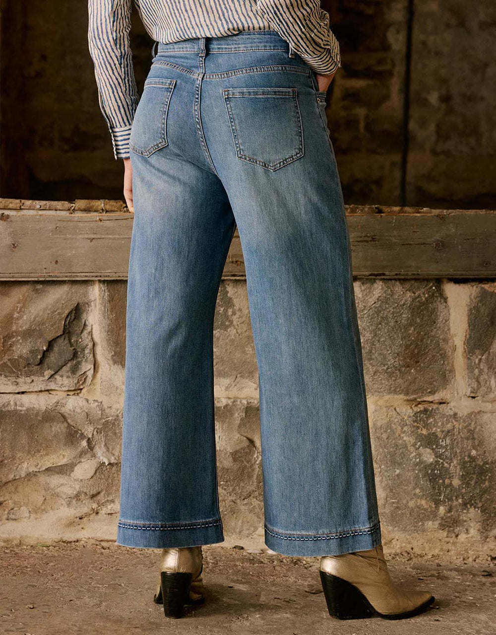 italian-star-boss-jean-denim-embossed-womens-clothing