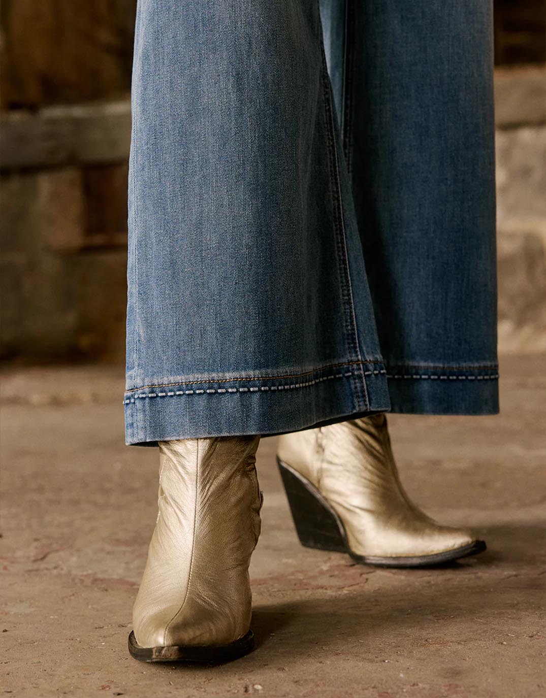 italian-star-boss-jean-denim-embossed-womens-clothing