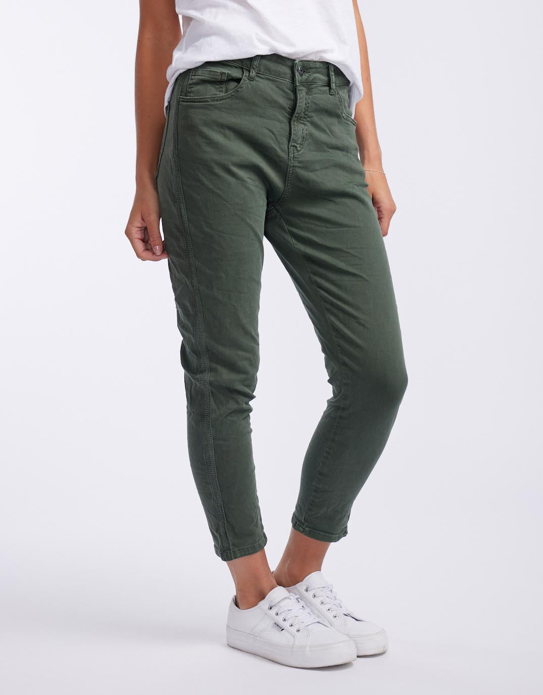 italian-star-chain-jeans-military-womens-clothing