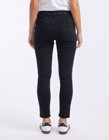 italian-star-emma-stretch-jean-black-womens-clothing