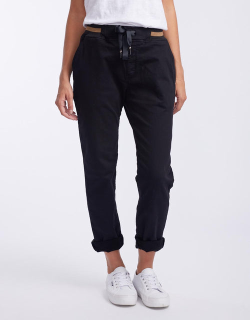 Suko jeans Women's Plus Size Pull On Strech Denim Capris 17412