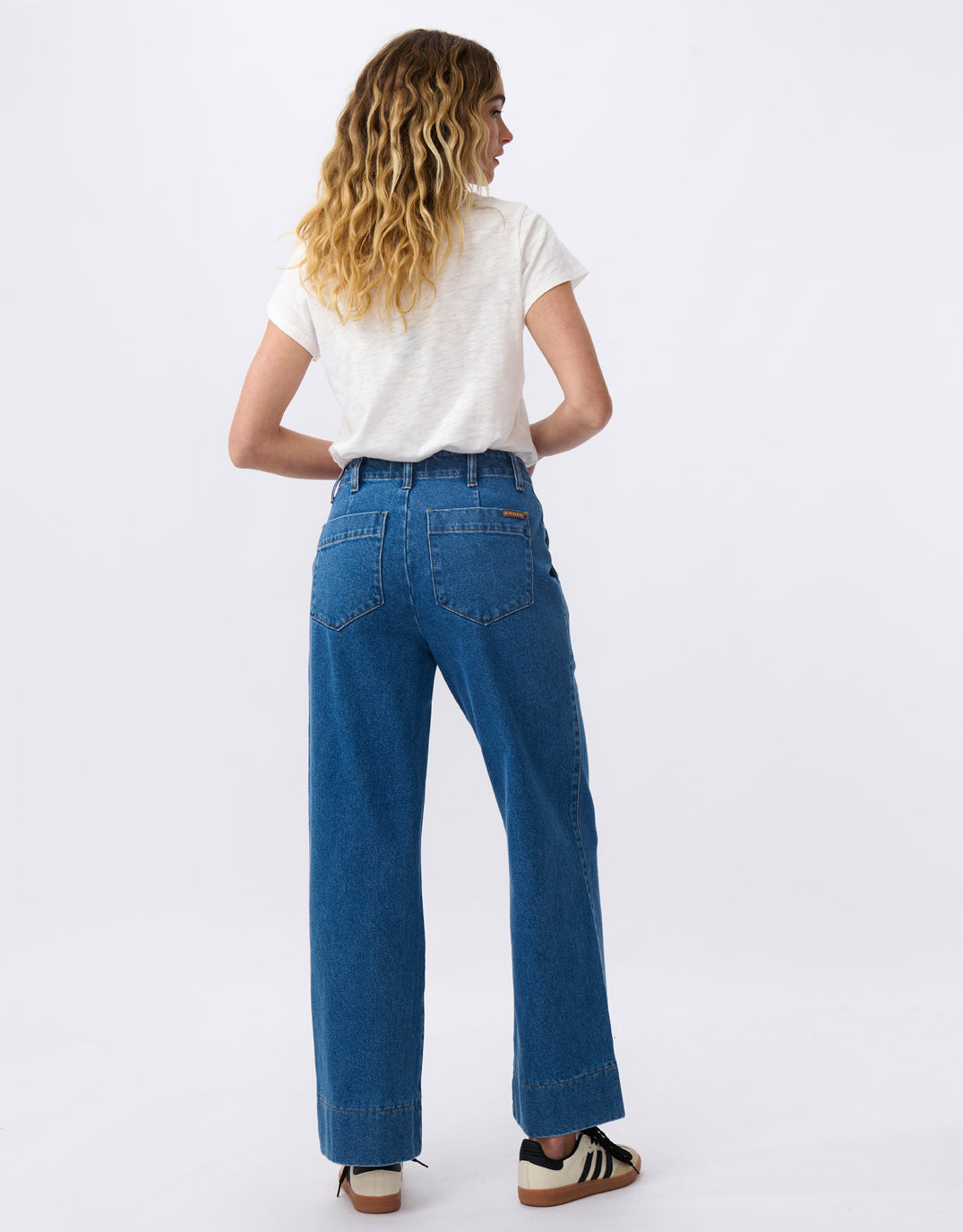 kireina-celeste-wide-leg-jeans-90s-blue-womens-clothing