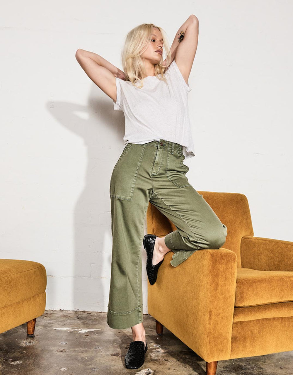 kireina-celeste-wide-leg-pants-khaki-womens-clothing