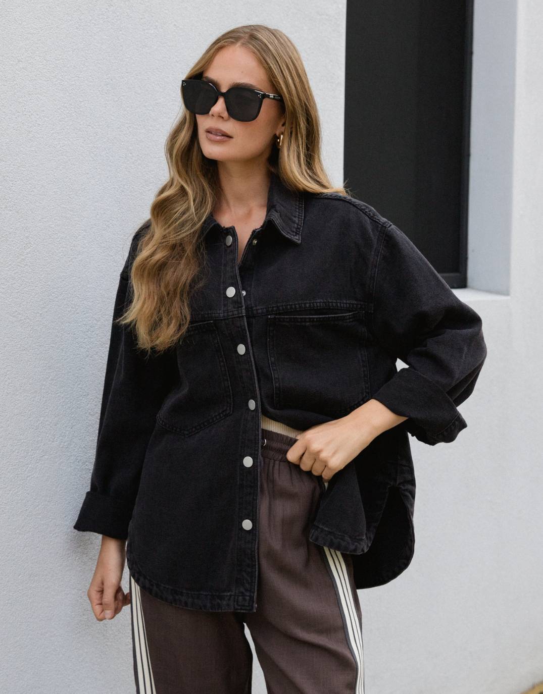 label-of-love-ember-oversized-denim-jacket-black-womens-clothing