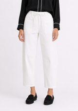 Leo Barrel Jeans - White