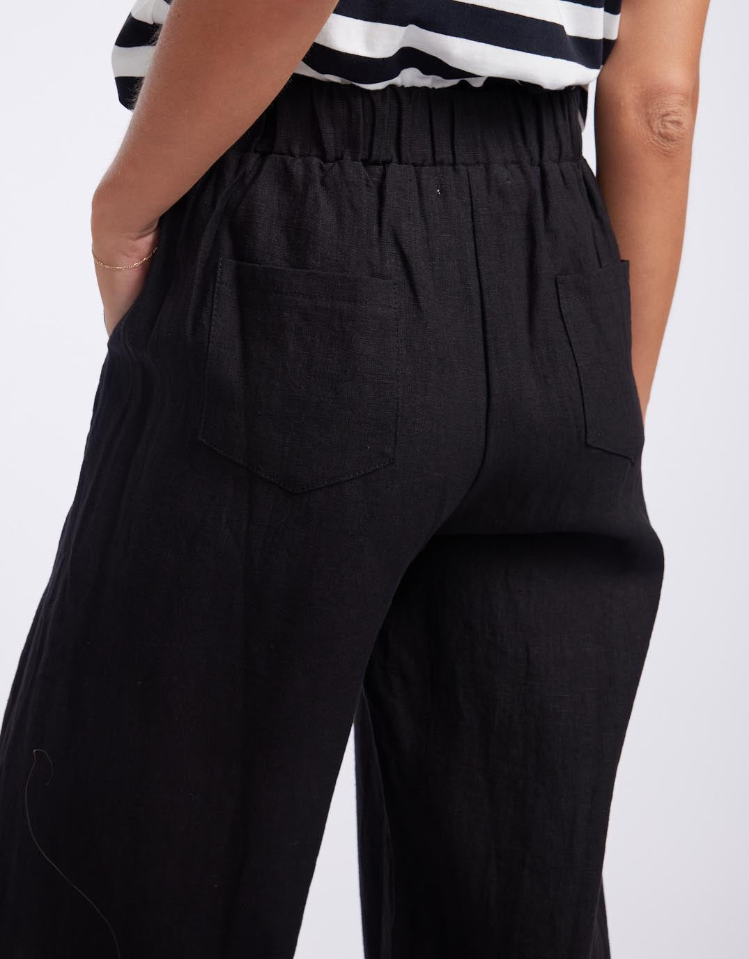 little-lies-jude-wide-leg-linen-pants-black-womens-clothing