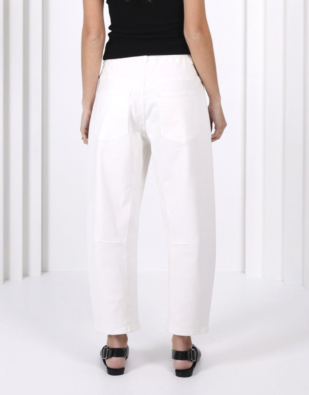monaco-leo-barrel-jeans-white-womens-clothing