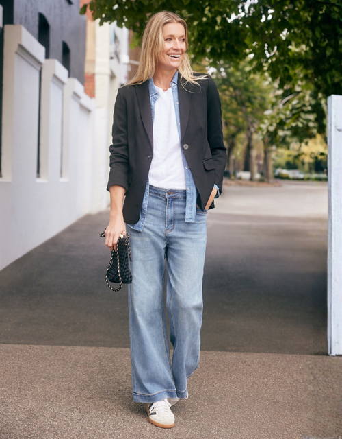 Timeless Ponte Blazer - Black