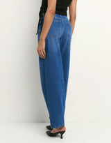 reunion-the-label-berlin-barrel-leg-jean-mid-blue-womens-clothing