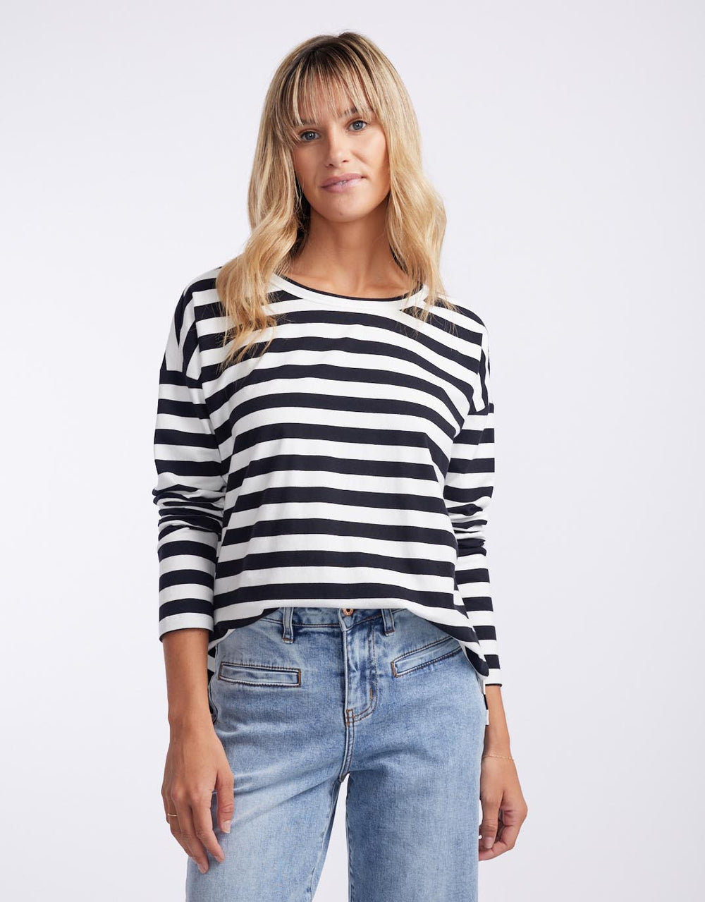 white-co-relaxed-long-sleeve-t-shirt-frenchie-stripe-womens-clothing