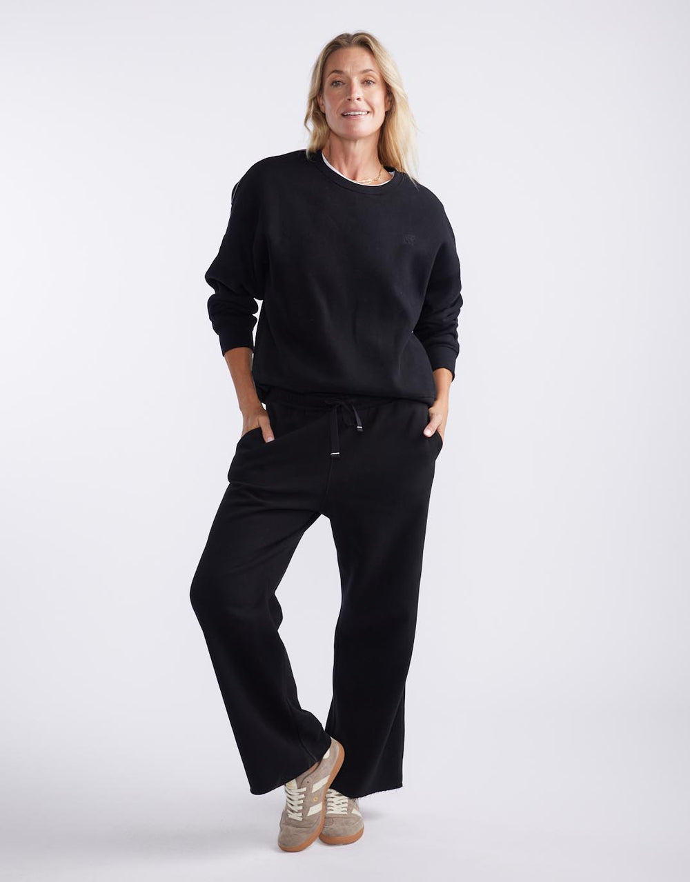 white-co-fleece-lounger-pant-black-womens-clothing