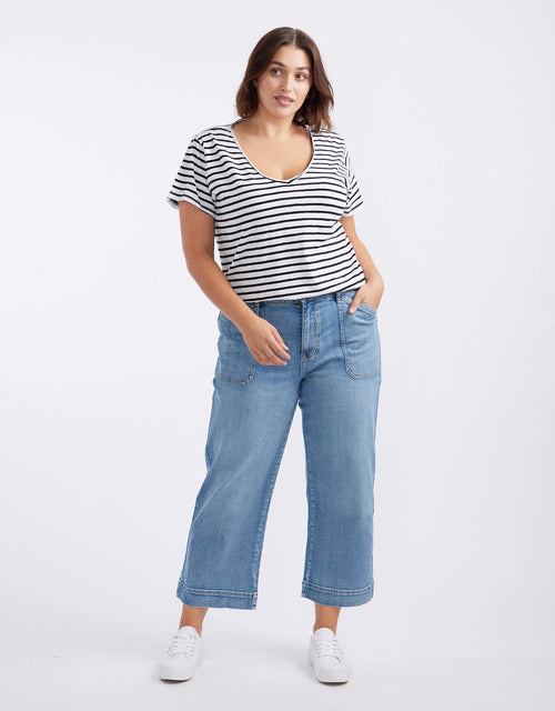 Catalina Cropped Wide Leg Jeans - Mid Wash