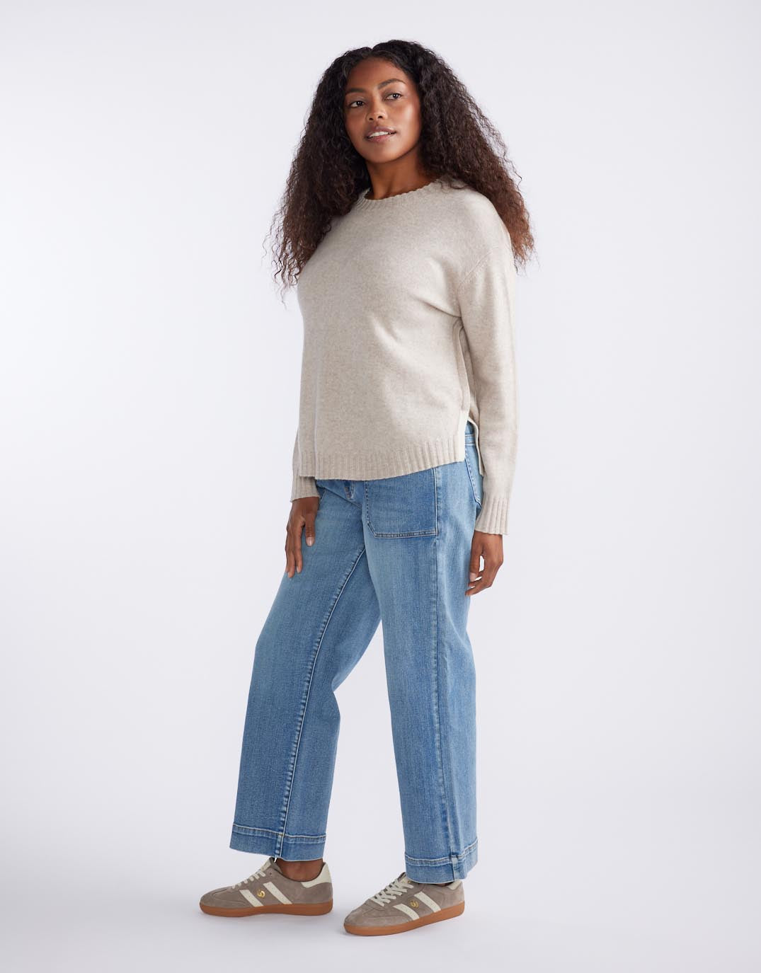 white-co-saint-germain-scoop-hem-knit-oat-womens-clothing