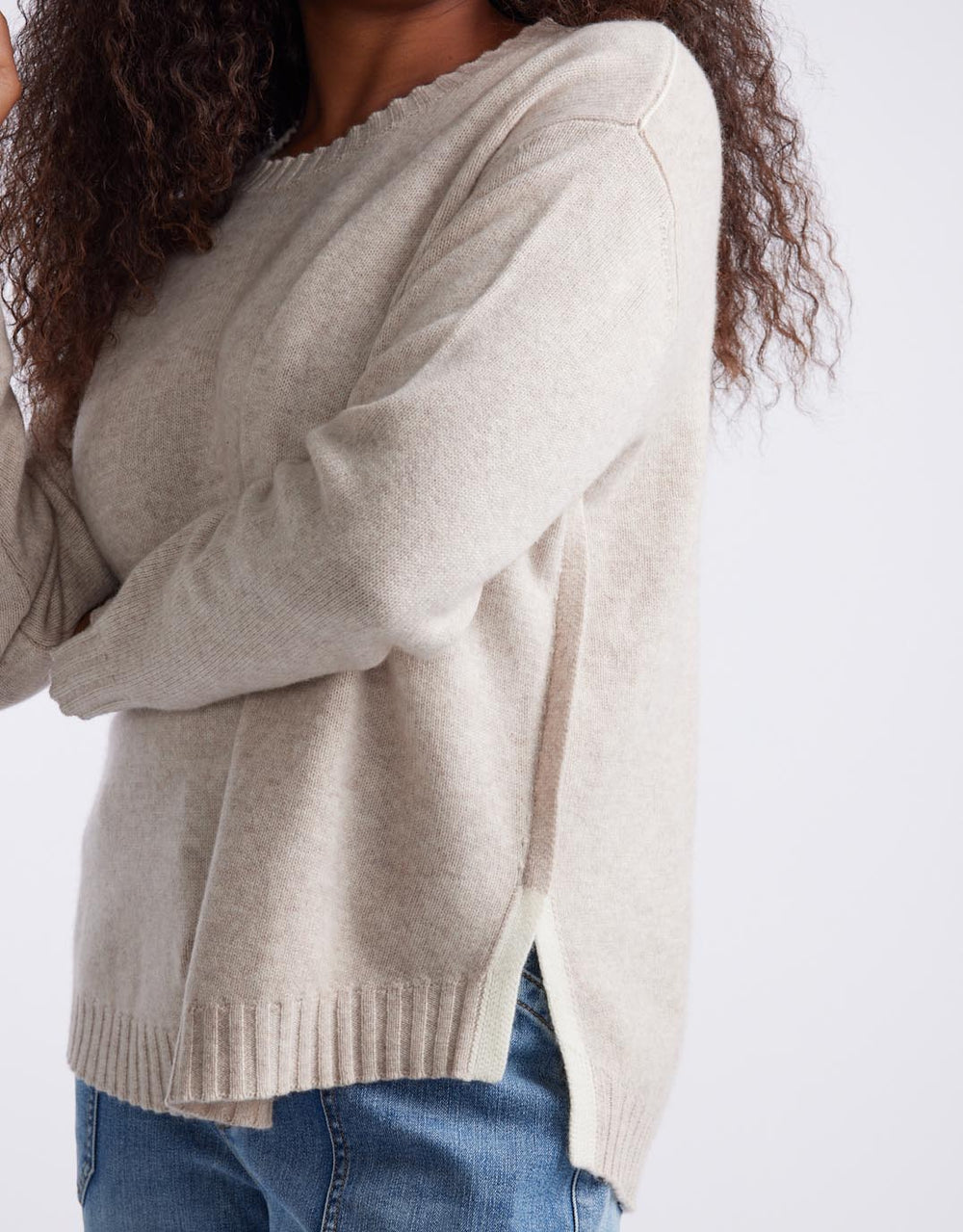 white-co-saint-germain-scoop-hem-knit-oat-womens-clothing