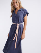 white-co-vacation-dress-washed-navy-womens-clothing