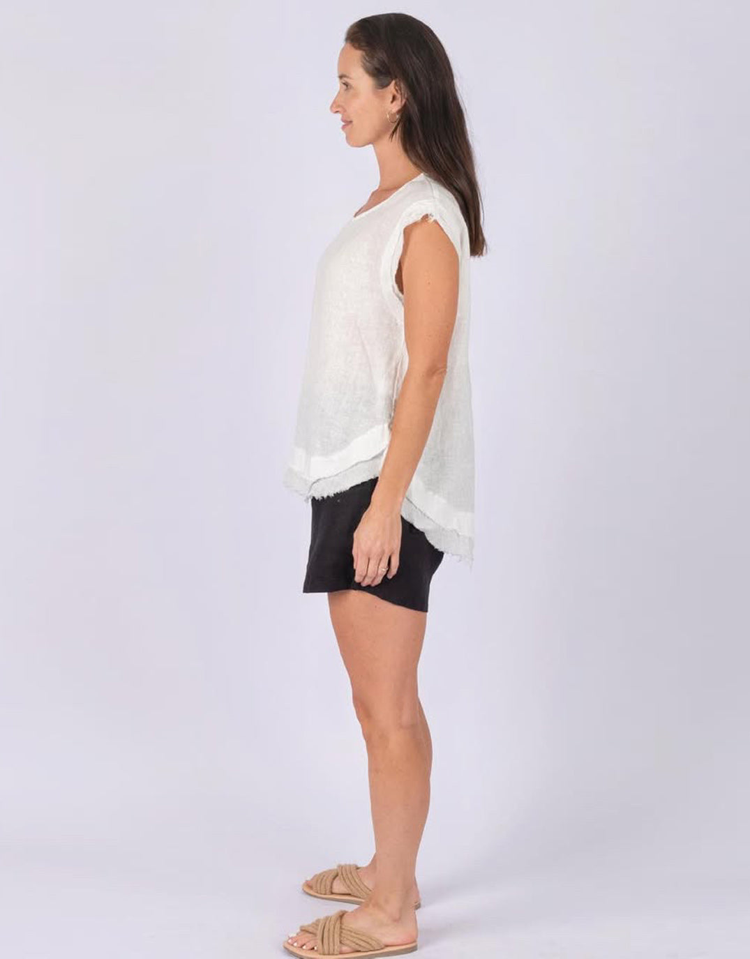 worthier-linen-shell-top-white-womens-clothing