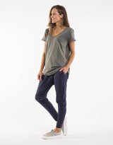 Elm - Fundamental Vee Tee - Khaki - paulaglazebrook Tops