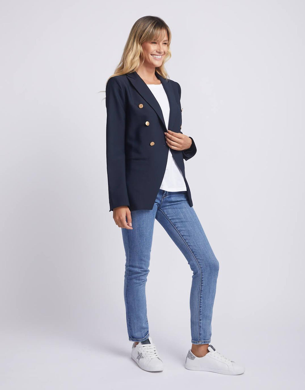white-co-the-classic-blazer-navy-womens-clothing