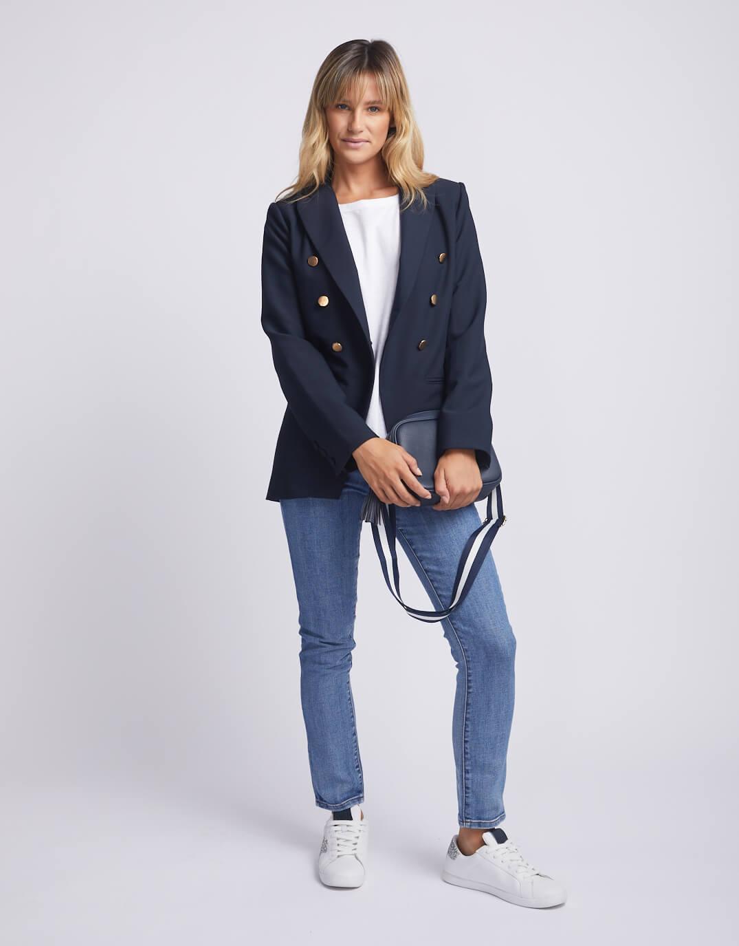 white-co-the-classic-blazer-navy-womens-clothing